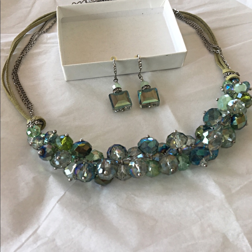 c.A.K.e by Ali Khan glass bead earrings
